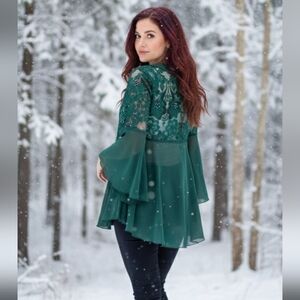 Shere Emerald Green Lace Bell Sleeve Low High Blouse Embroidered With Pearls